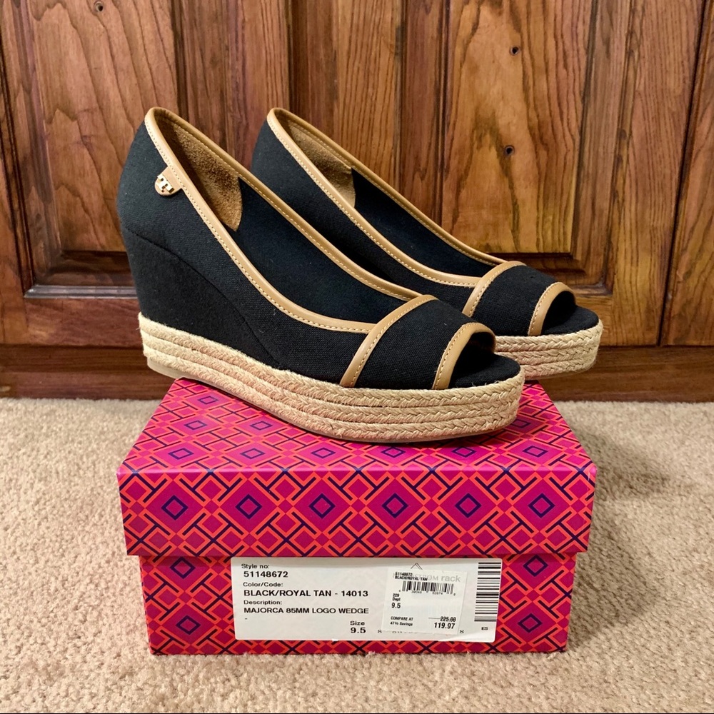 Tory Burch Majorca Logo Wedge 9.5 NWT